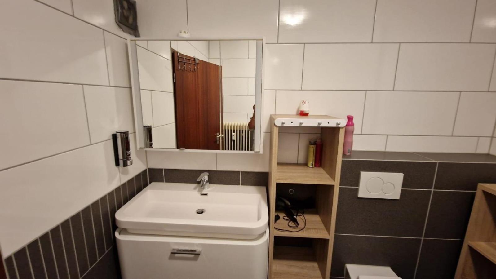 Ferienwohnung - Am Stadtgarten Saarlouis Exterior foto